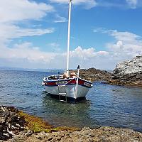 Chicoulon, barquette marseillaise au mouillage